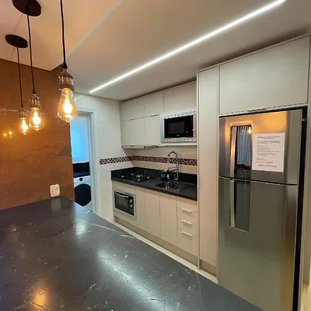 Apartamento Espetacular, 2 Suites, A 30M Da Rua Coberta Gramado Exterior foto