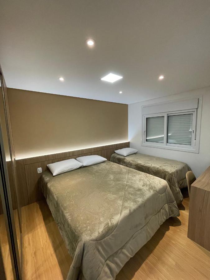 Apartamento Espetacular, 2 Suites, A 30m Da Rua Coberta *